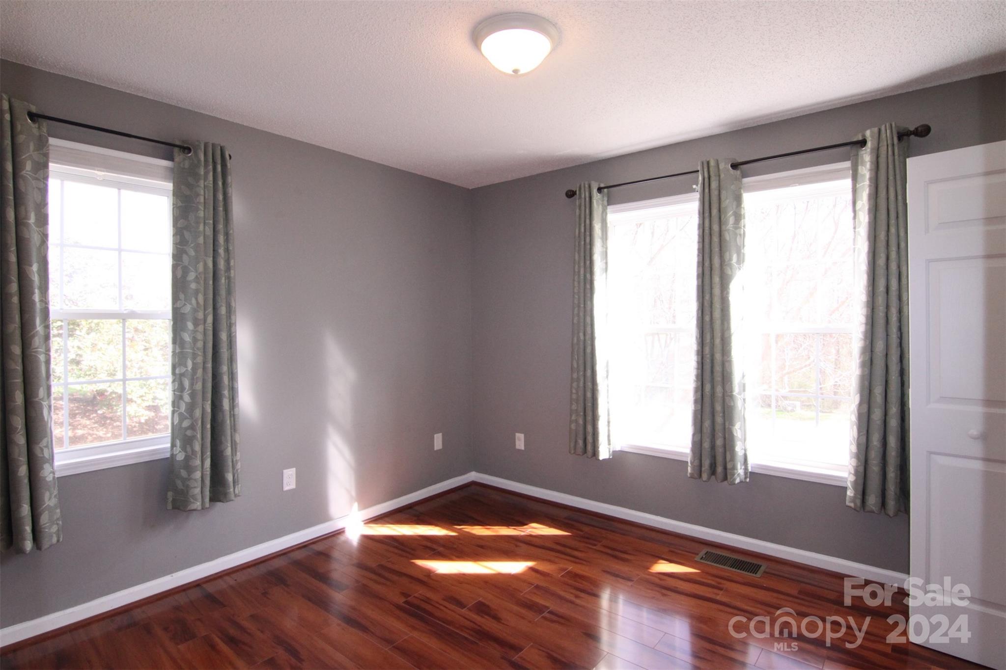 705 Cove Road Gastonia, NC 28052 - Photo 18 of 39 Gallery Image 18