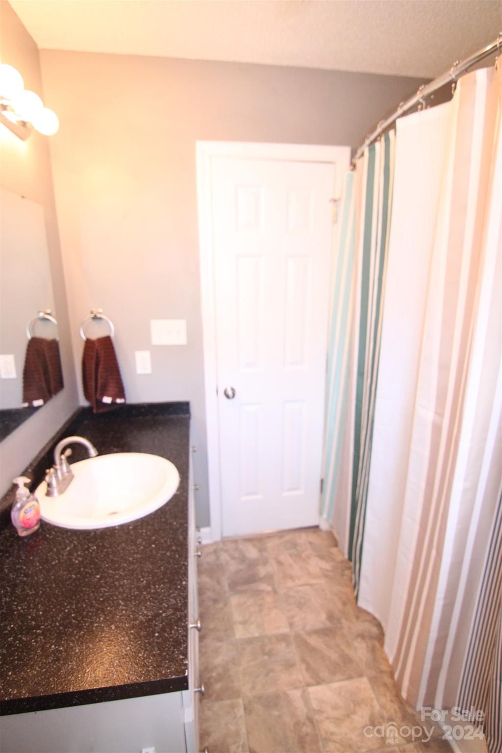 705 Cove Road Gastonia, NC 28052 - Photo 27 of 39 Gallery Image 27