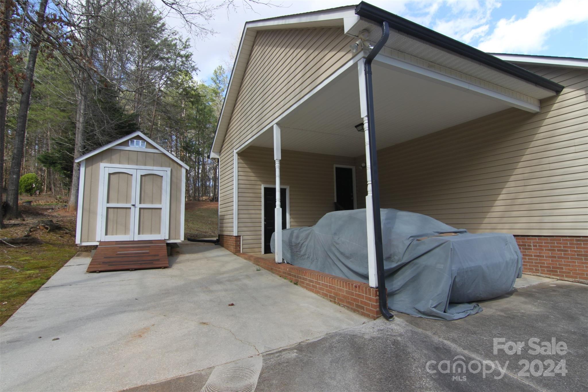 705 Cove Road Gastonia, NC 28052 - Photo 31 of 39 Gallery Image 31