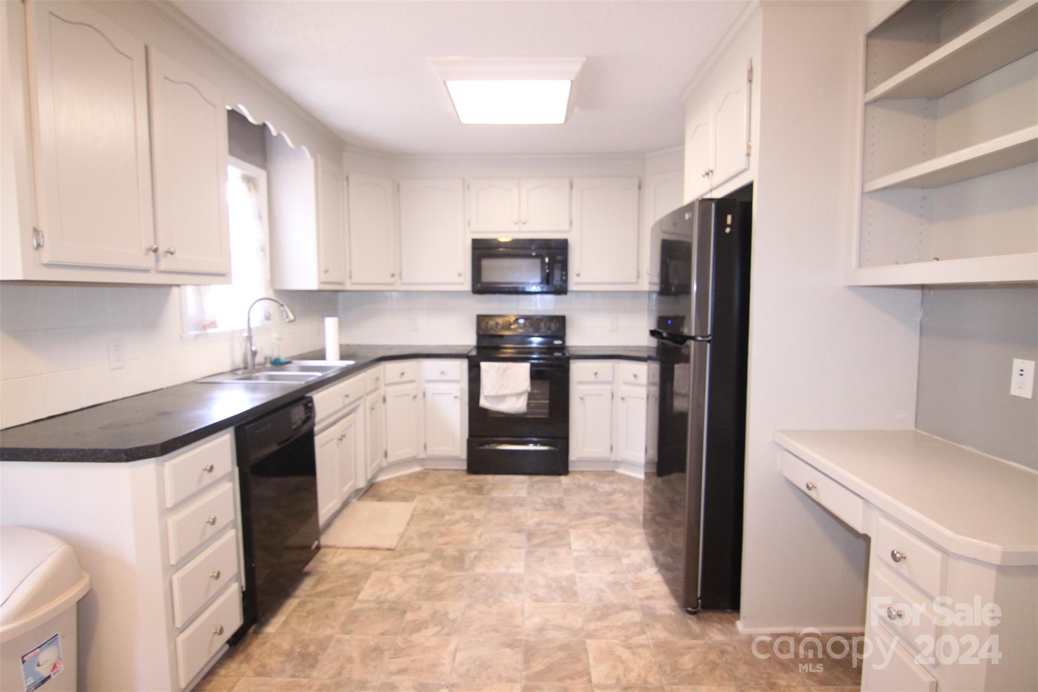 705 Cove Road Gastonia, NC 28052 - Photo 9 of 39 Gallery Image 9