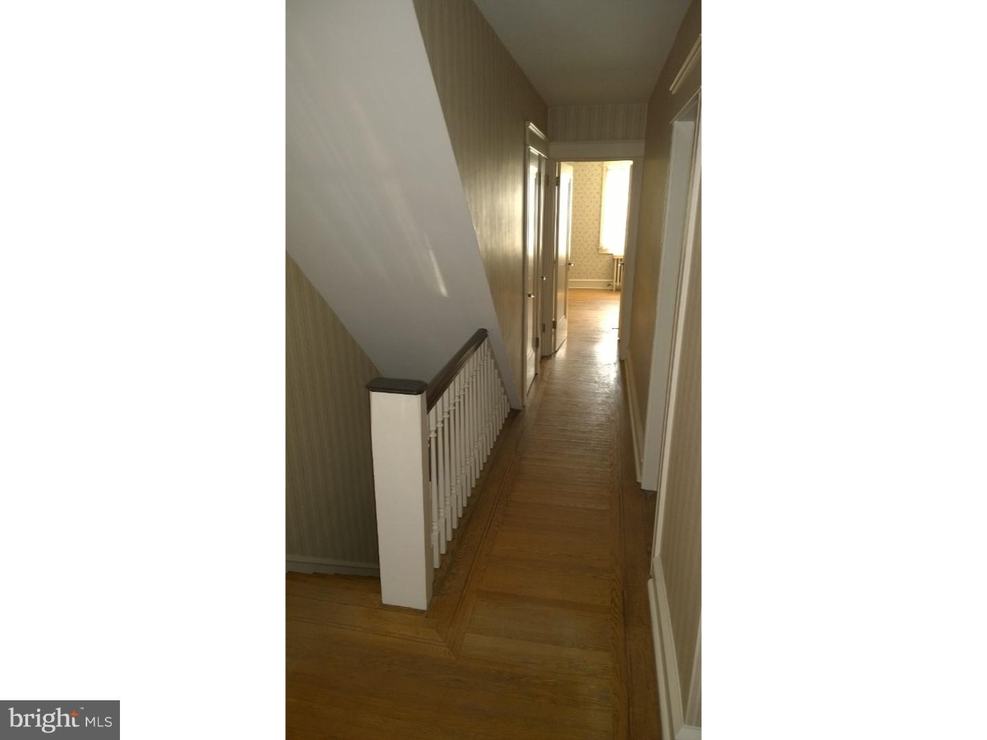 2903 Rising Sun Road Ardmore, PA 19003 - Photo 7 of 12 Hallway