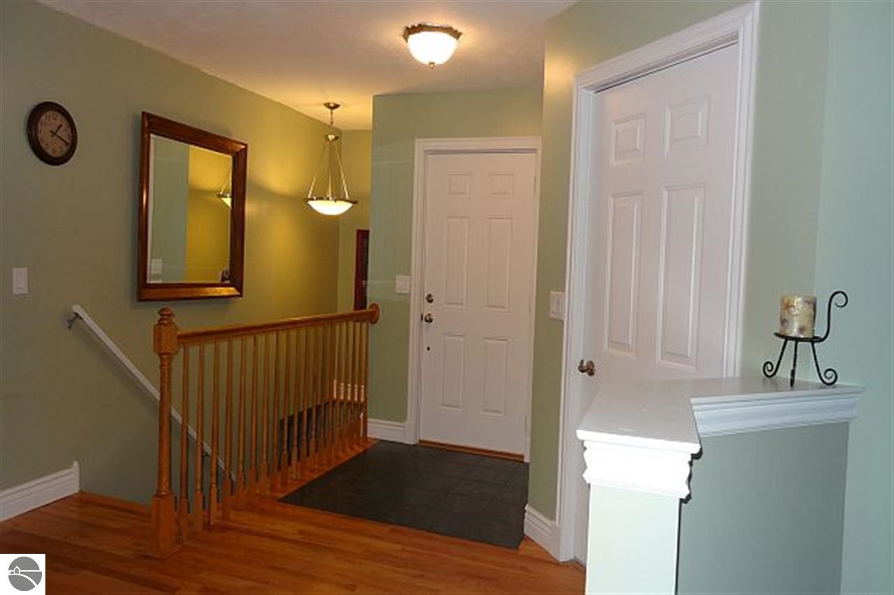 3786 Zimmerman Road Traverse City, MI 49685 - Photo 7 of 25 1749317-6.JPG