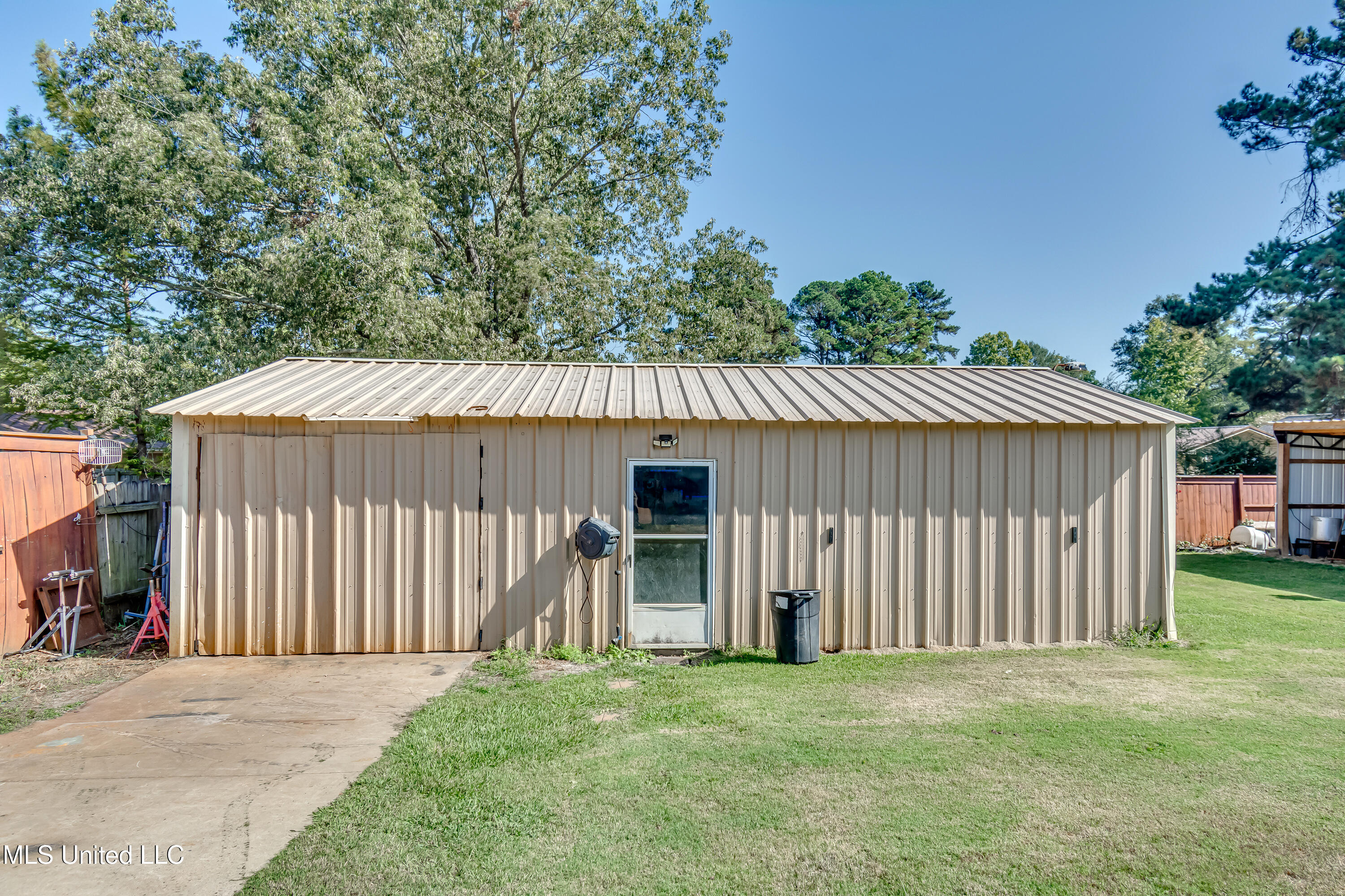 2720 Sycamore Cove South Pearl, MS 39208 - Photo 27 of 36 2720 Sycamore Cv-8