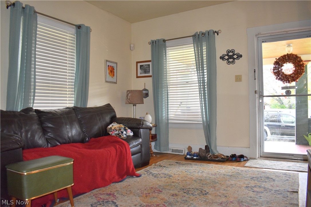 5229 Reed Avenue Ashtabula, OH 44004 - Photo 7 of 15 Gallery Image 7