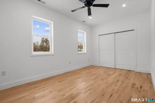 $749,900 | 244 Cow Hill Road, Clinton, CT 06413