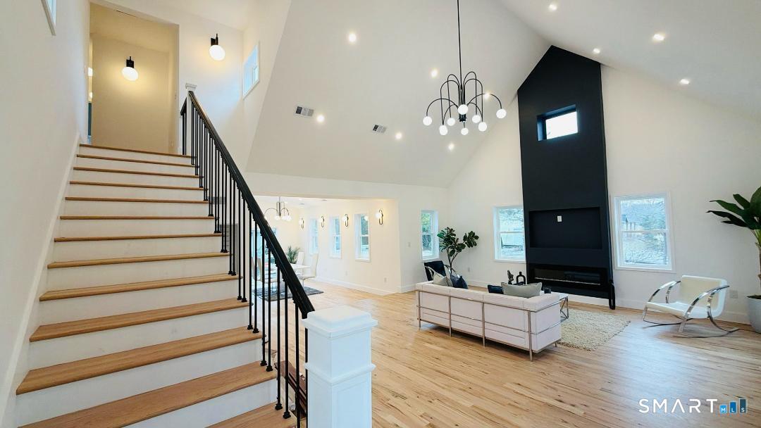 244 Cow Hill Road Clinton, CT 06413 - Photo 15 of 39