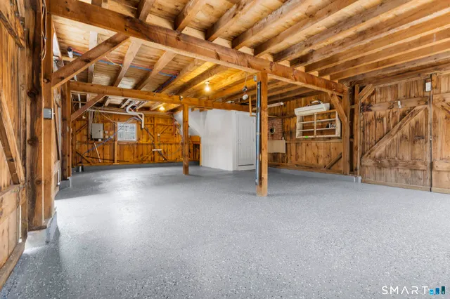 $749,900 | 244 Cow Hill Road, Clinton, CT 06413