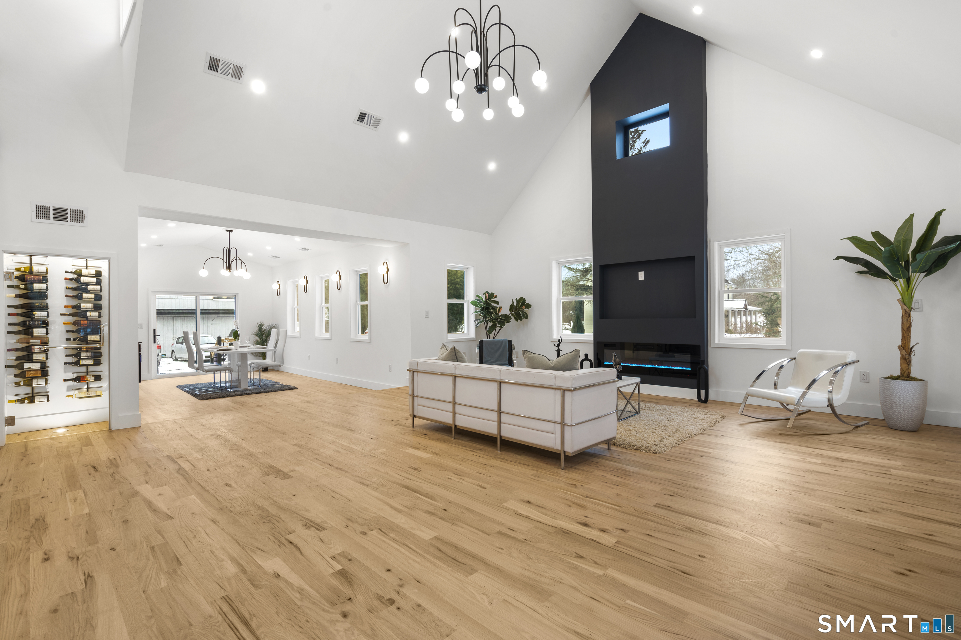 244 Cow Hill Road Clinton, CT 06413 - Photo 3 of 39