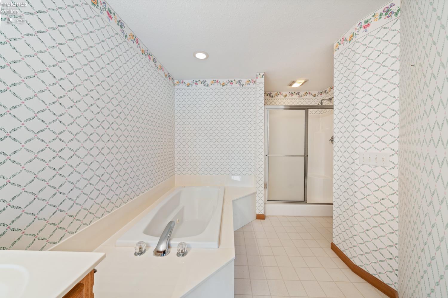 5338 Bay Shore Road Oregon, OH 43616 - Photo 25 of 50 Gallery Image 25