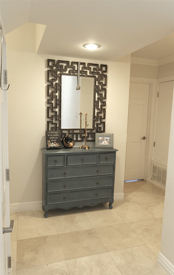 407 Manor Road Laredo, TX 78041 - Photo 13 of 20 Gallery Image 13