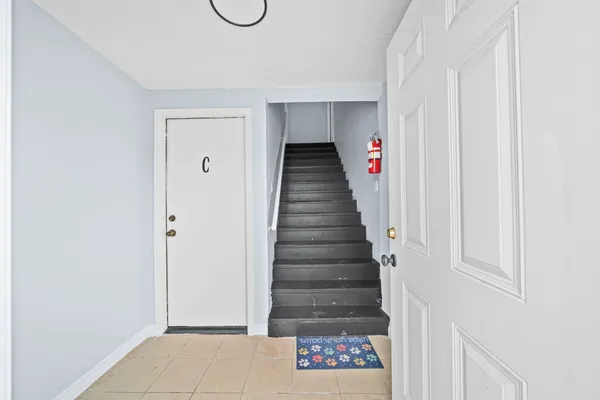 $1,150 | 904 Beverly Avenue, Unit C, Pasadena, TX 77506