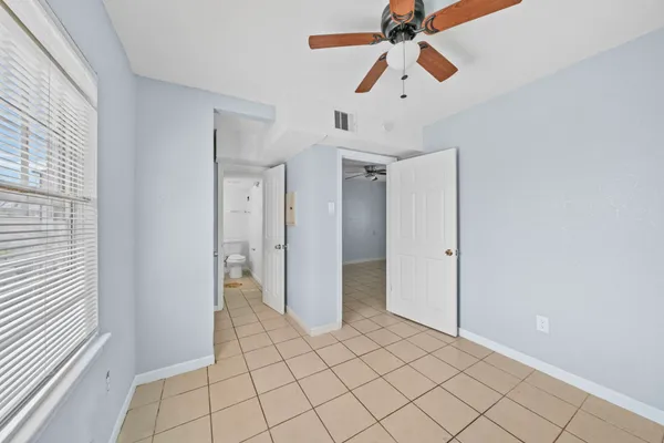 $1,150 | 904 Beverly Avenue, Unit C, Pasadena, TX 77506