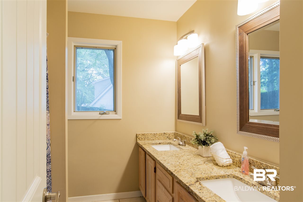139 Pineridge Road Daphne, AL 36526 - Photo 15 of 29