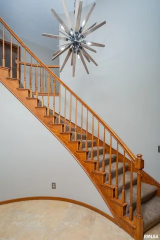 $595,000 | 4490 Hamilton Drive, Bettendorf, IA 52722