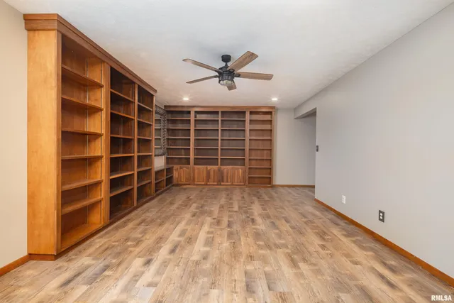 $595,000 | 4490 Hamilton Drive, Bettendorf, IA 52722