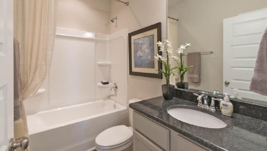 9473 Impala Drive, Unit 2 Foley, AL 36535 - Photo 14 of 21 Guest Bath