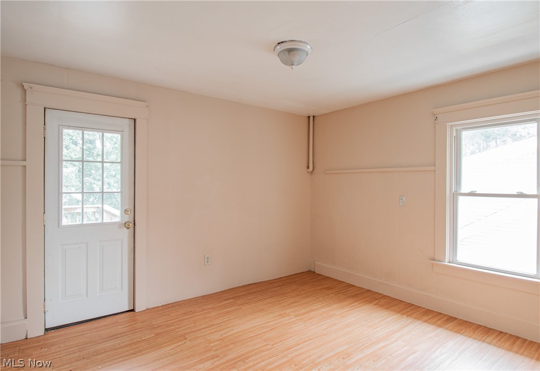 665 Thayer Street Akron, OH 44310 - Photo 27 of 38
