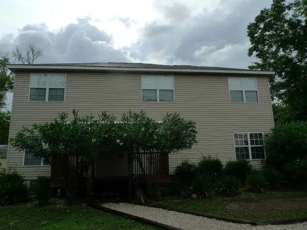 $750 | 29479 Canal Road, Orange Beach, AL 36561