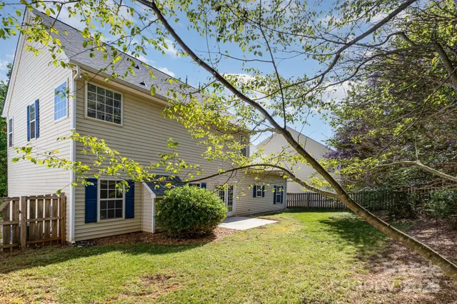 $450,000 | 10429 Madison Park Drive, Charlotte, NC 28269