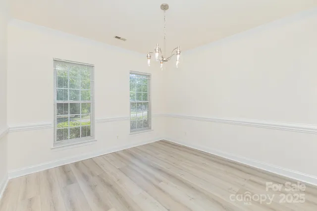 $450,000 | 10429 Madison Park Drive, Charlotte, NC 28269