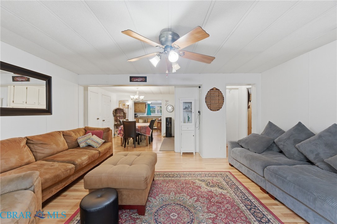 9788 Woods Cross Road Gloucester, VA 23061 - Photo 3 of 21