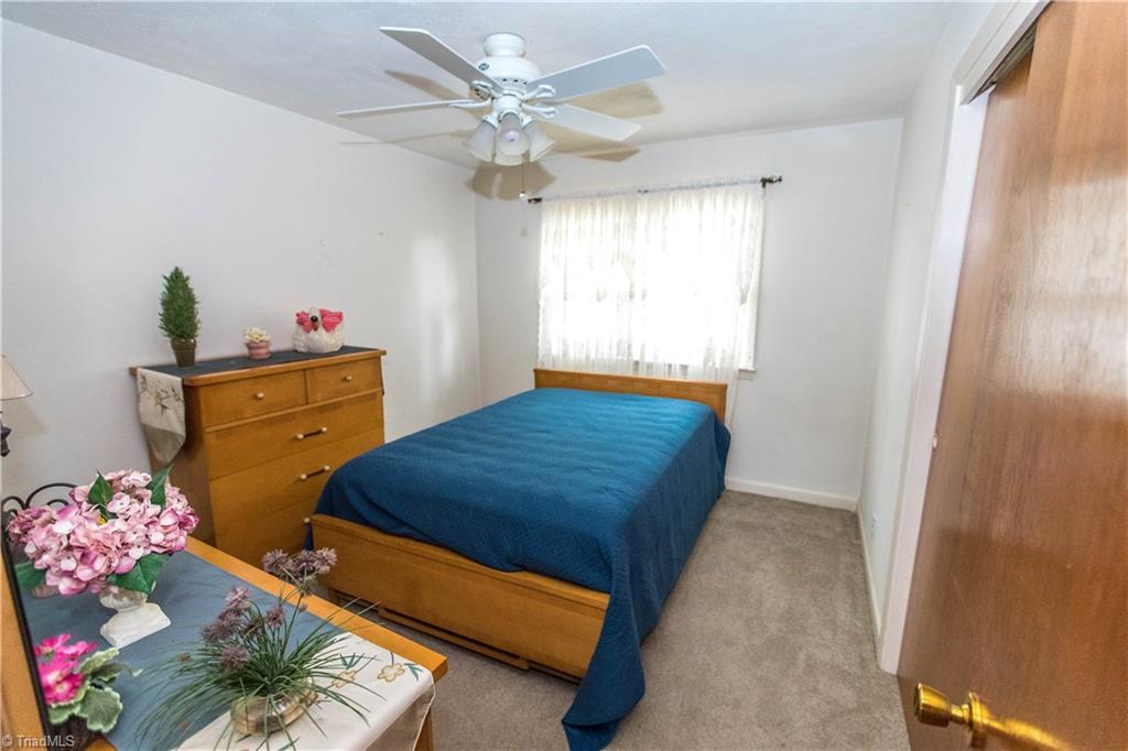 6754 Eldred Road Walkertown, NC 27051 - Photo 14 of 21 Gallery Image 14