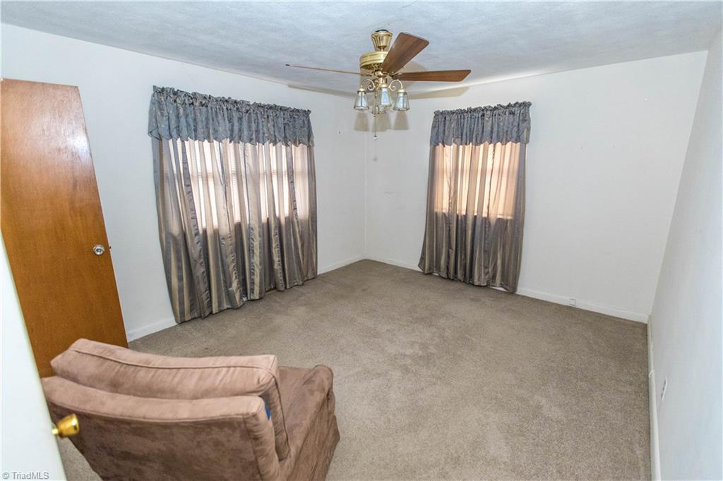6754 Eldred Road Walkertown, NC 27051 - Photo 10 of 21 Gallery Image 10