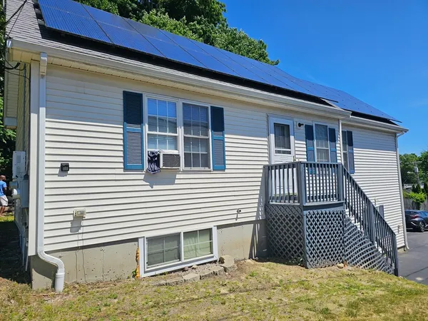 $409,900 | 1 Armandale Street, Worcester, MA 01603
