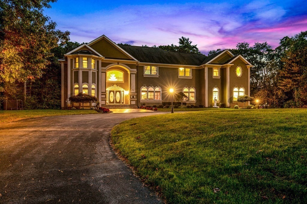 27 Hitching Post Road Lakeville, MA 02347 - Photo 1 of 42 Gallery Image 1