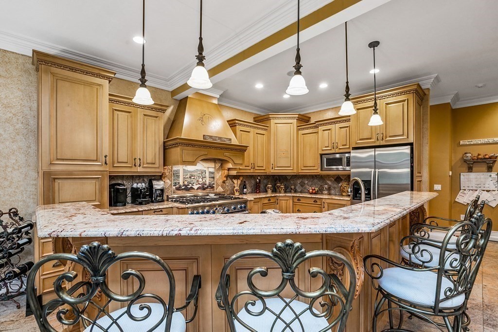 27 Hitching Post Road Lakeville, MA 02347 - Photo 15 of 42 Gallery Image 15