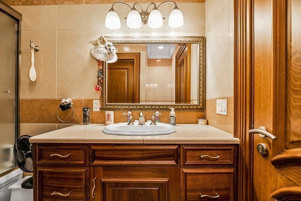 27 Hitching Post Road Lakeville, MA 02347 - Photo 30 of 42 Gallery Image 30