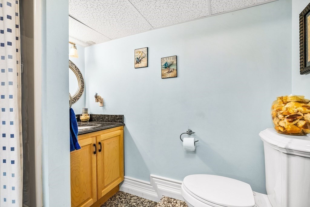 27 Hitching Post Road Lakeville, MA 02347 - Photo 41 of 42 Gallery Image 41