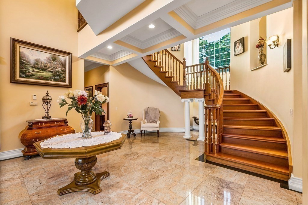 27 Hitching Post Road Lakeville, MA 02347 - Photo 5 of 42 Gallery Image 5