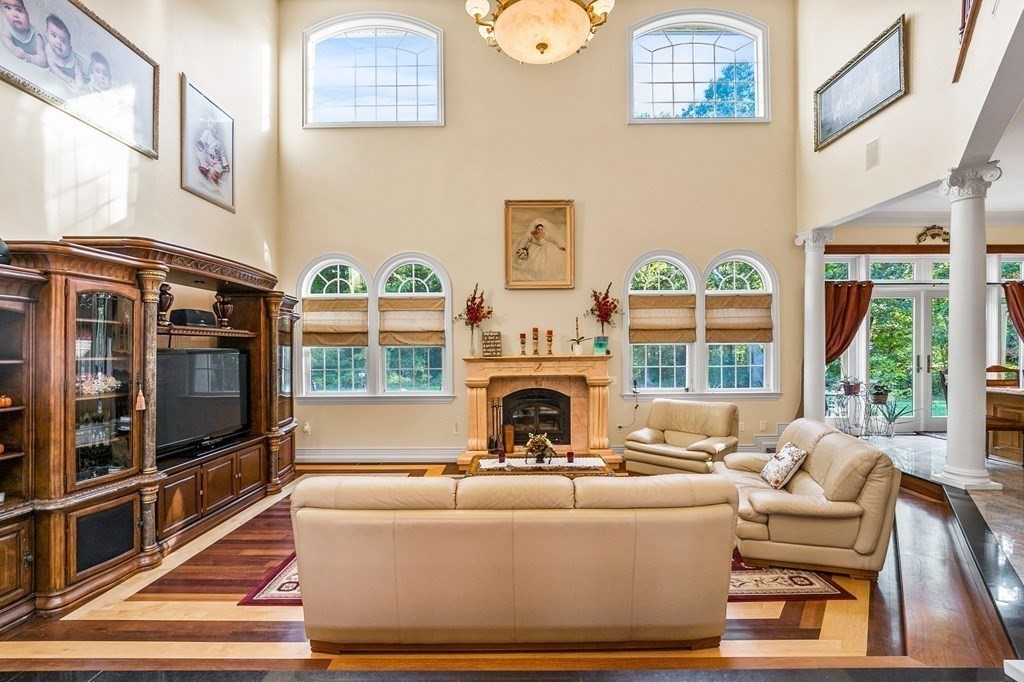 27 Hitching Post Road Lakeville, MA 02347 - Photo 10 of 42 Gallery Image 10