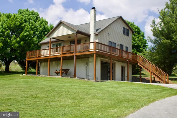 $429,000 | 13651 Farm Lane, James Creek, PA 16657