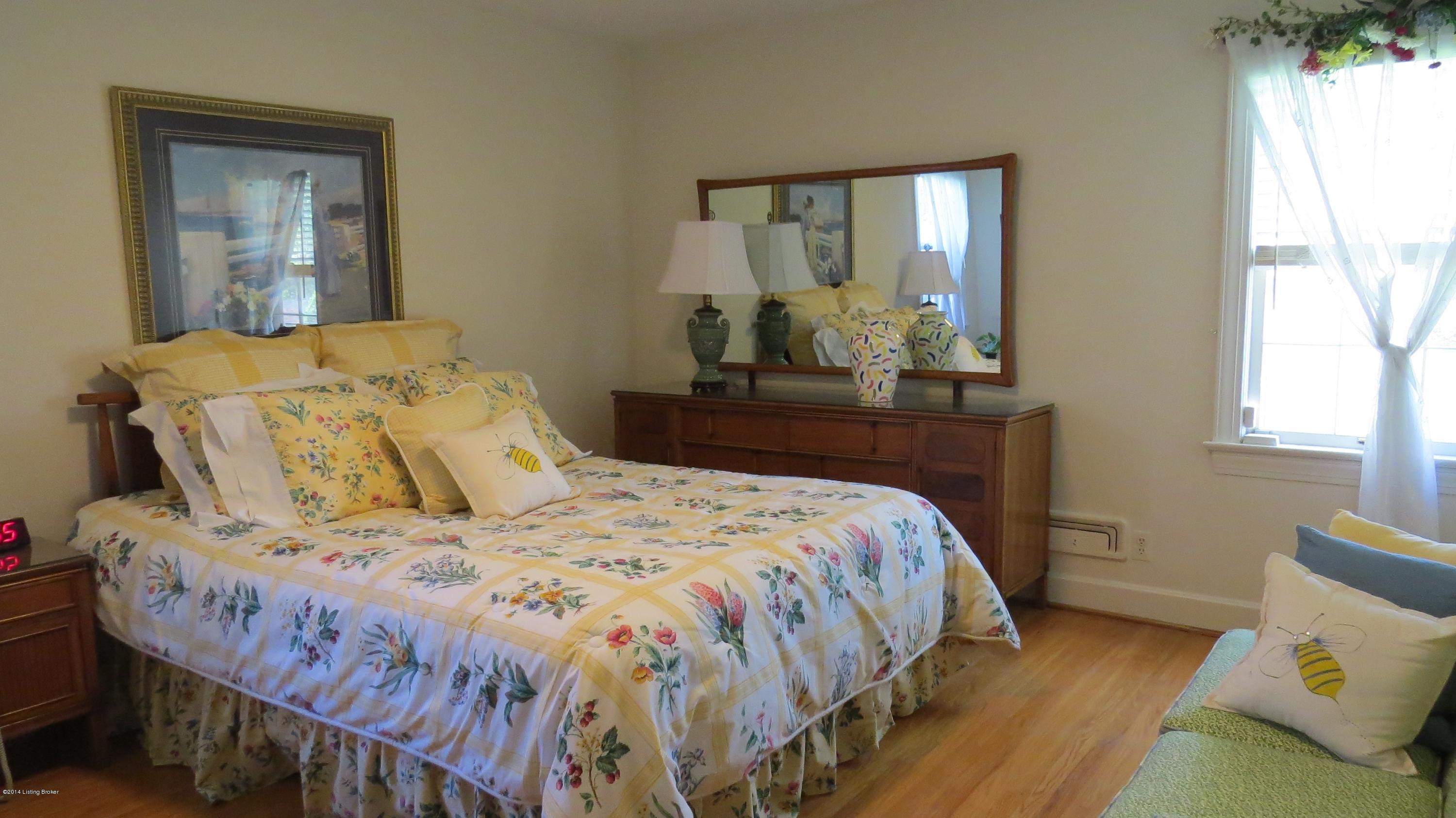 5401 Hempstead Road Louisville, KY 40207 - Photo 23 of 35 23