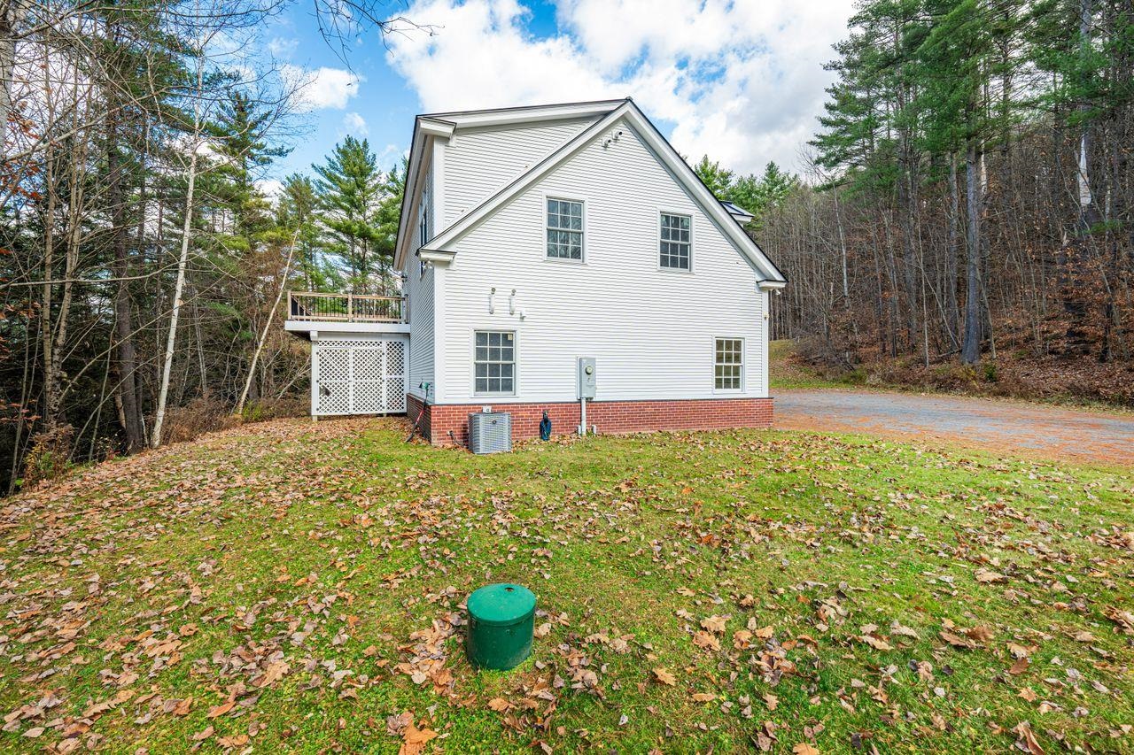 229 Archertown Road Orford, NH 03777 - Photo 3 of 45 Gallery Image 3