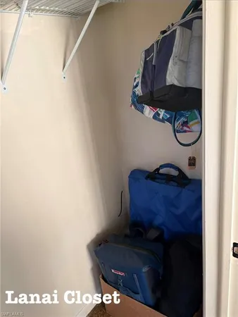 a picture of door lock
