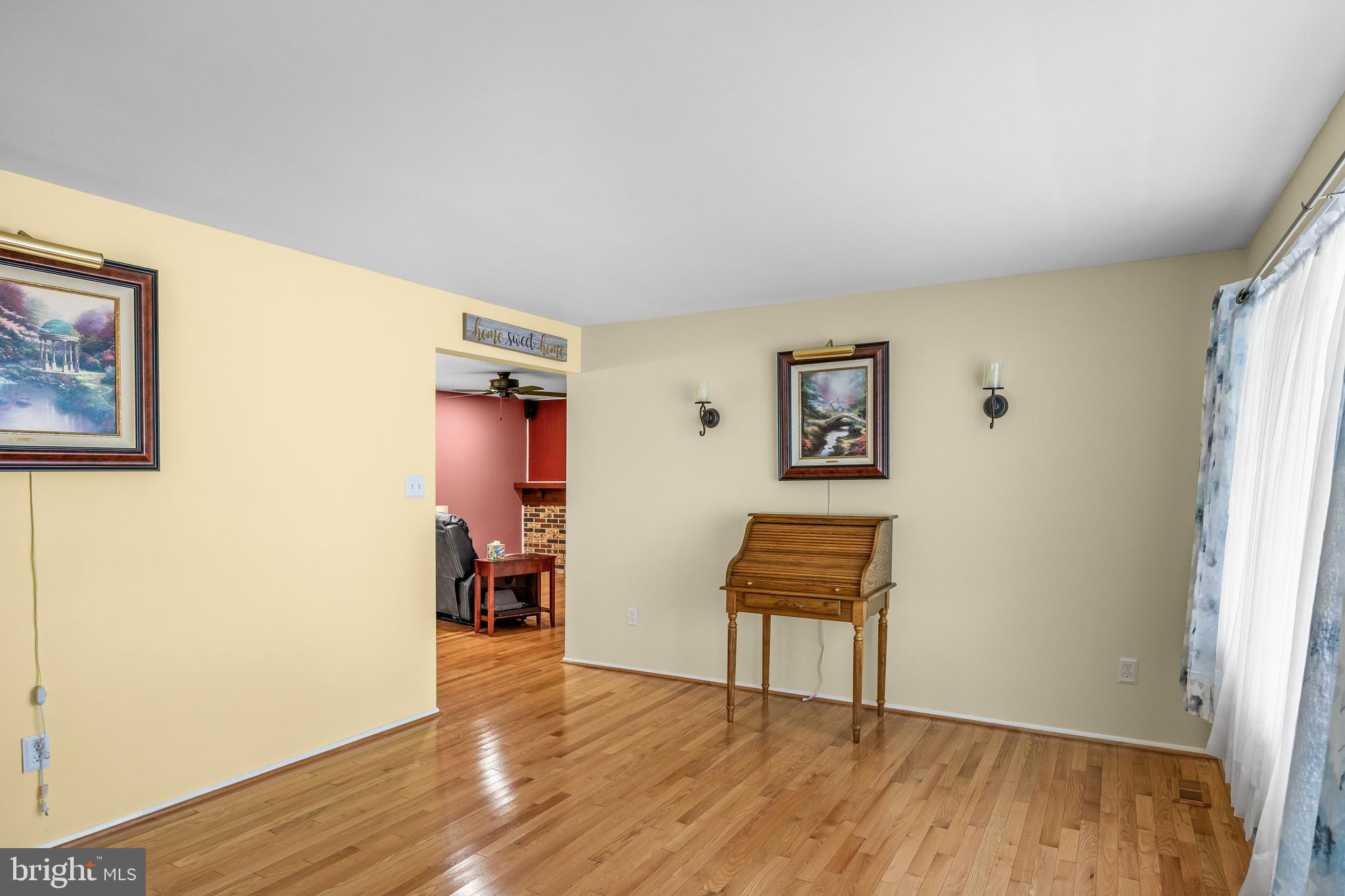 209 Yardley Road Delran, NJ 08075 - Photo 5 of 25
