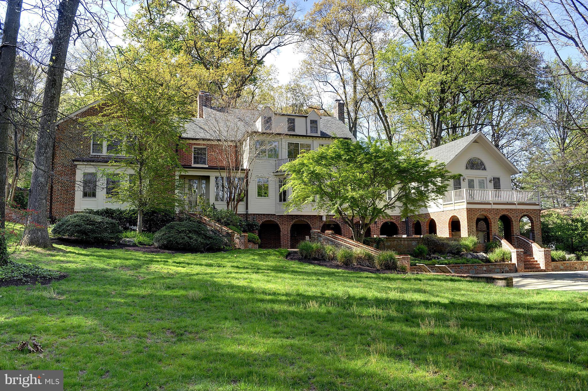 6750 Greentree Road Bethesda, MD 20817 - Photo 25 of 28 Exterior (Rear)