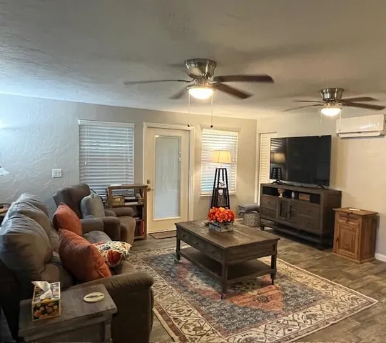 $380,000 | 306 Southwest 15th Street, Okeechobee, FL 34974