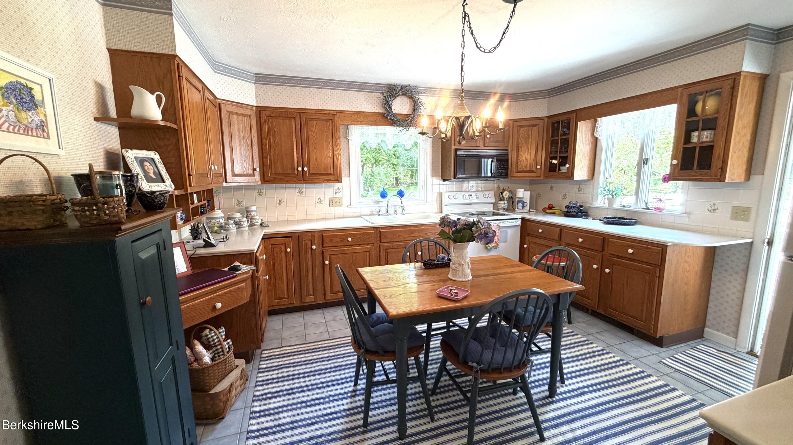 77 Middle Road Clarksburg, MA 01247 - Photo 11 of 31 kit vw3