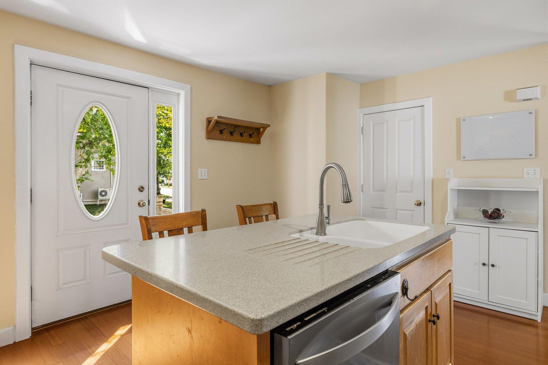 37 Washington Street, Unit A Exeter, NH 03833 - Photo 16 of 47 Gallery Image 16