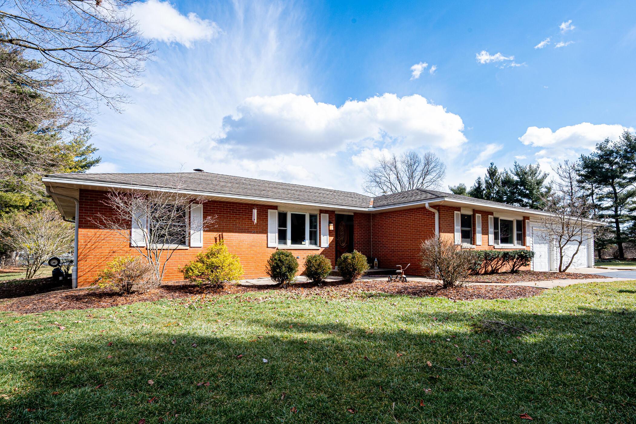 800 Doherty Road Galloway, OH 43119 - Photo 2 of 70 Gallery Image 2