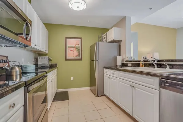 $2,800 | 1200 Town Center Drive, Unit 208, Jupiter, FL 33458