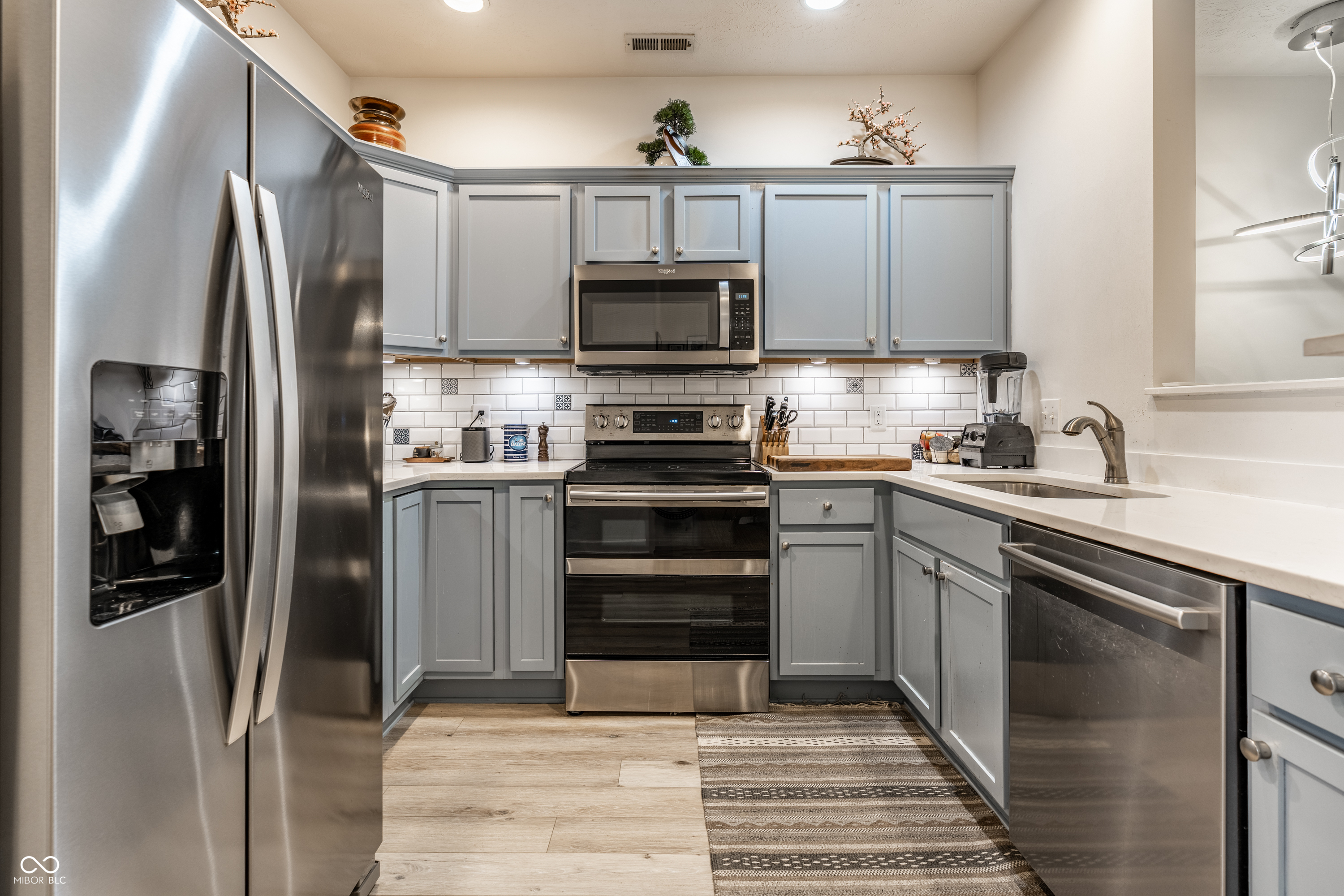 1134 Reserve Way Indianapolis, IN 46220 - Photo 13 of 29