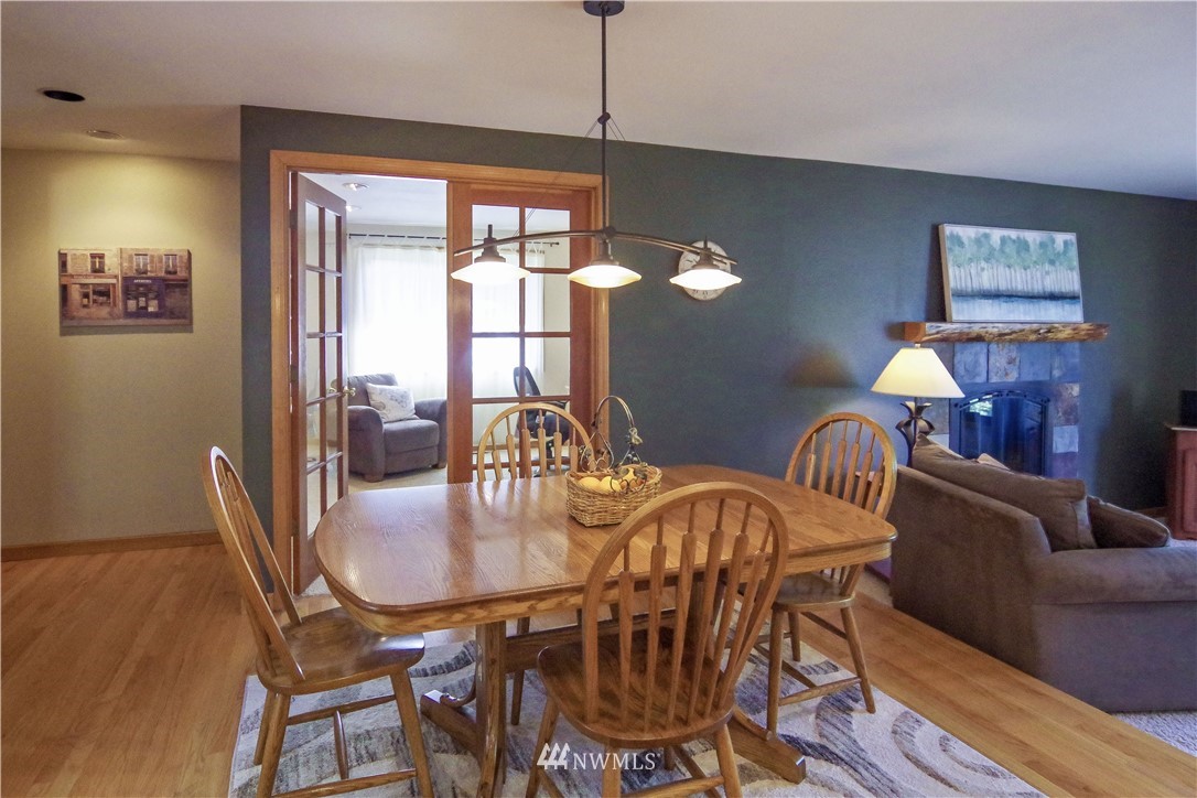 10480 Northeast 201st Street Bothell, WA 98011 - Photo 5 of 22