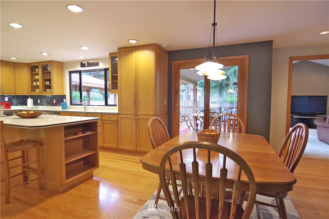10480 Northeast 201st Street Bothell, WA 98011 - Photo 6 of 22