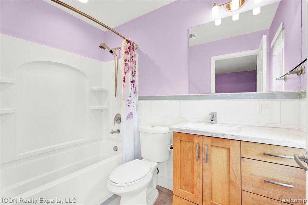 3753 Everett Drive Rochester, MI 48307 - Photo 46 of 82