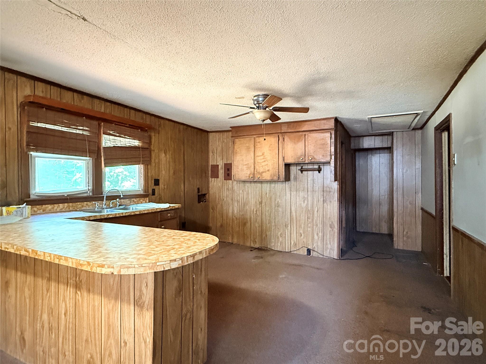 121 Travis Lane Lancaster, SC 29720 - Photo 3 of 5